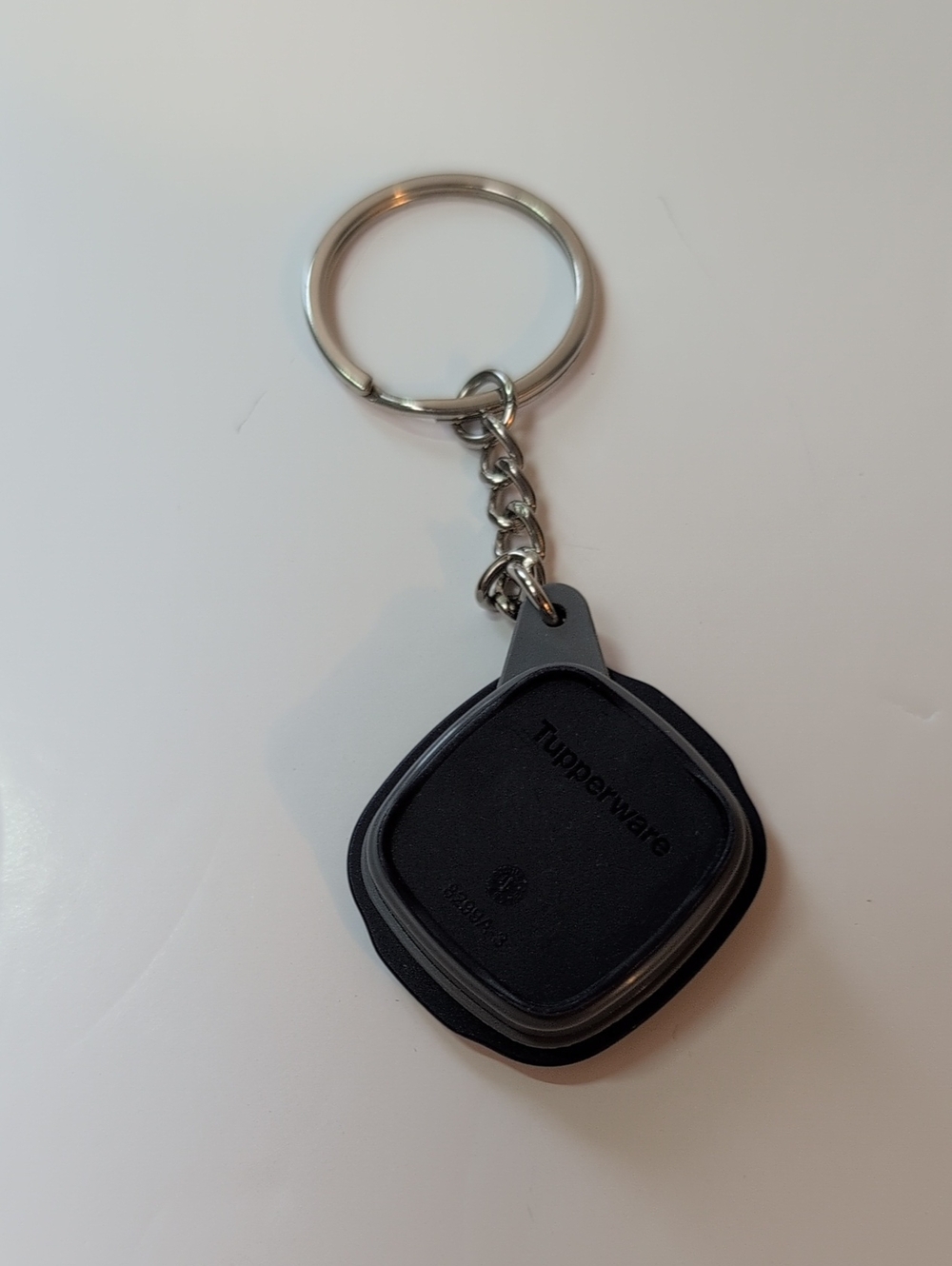 Tupperware®️ Micro Pro Grill Keychain - Picture 2 of 4